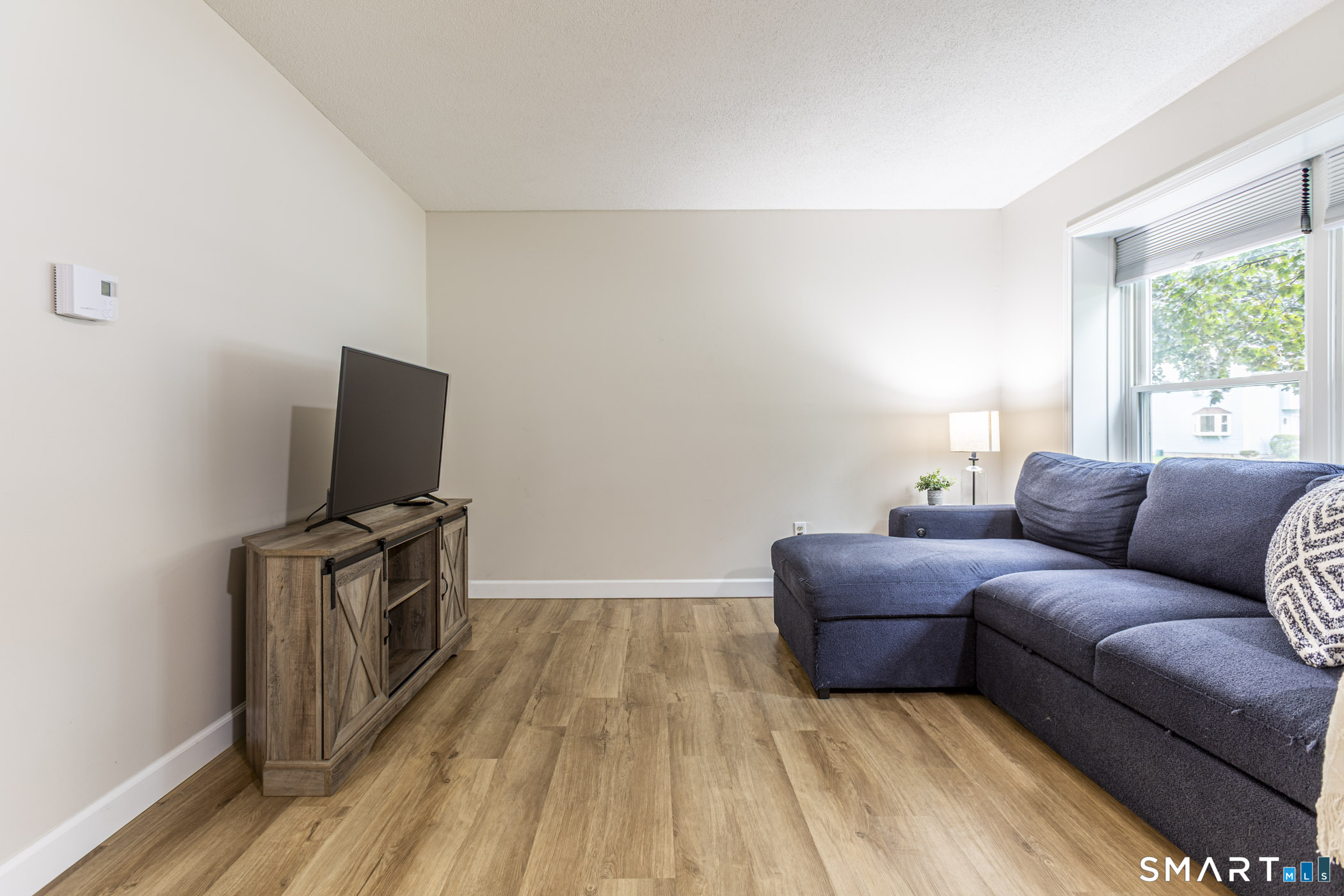 1 Abbott Road 203
