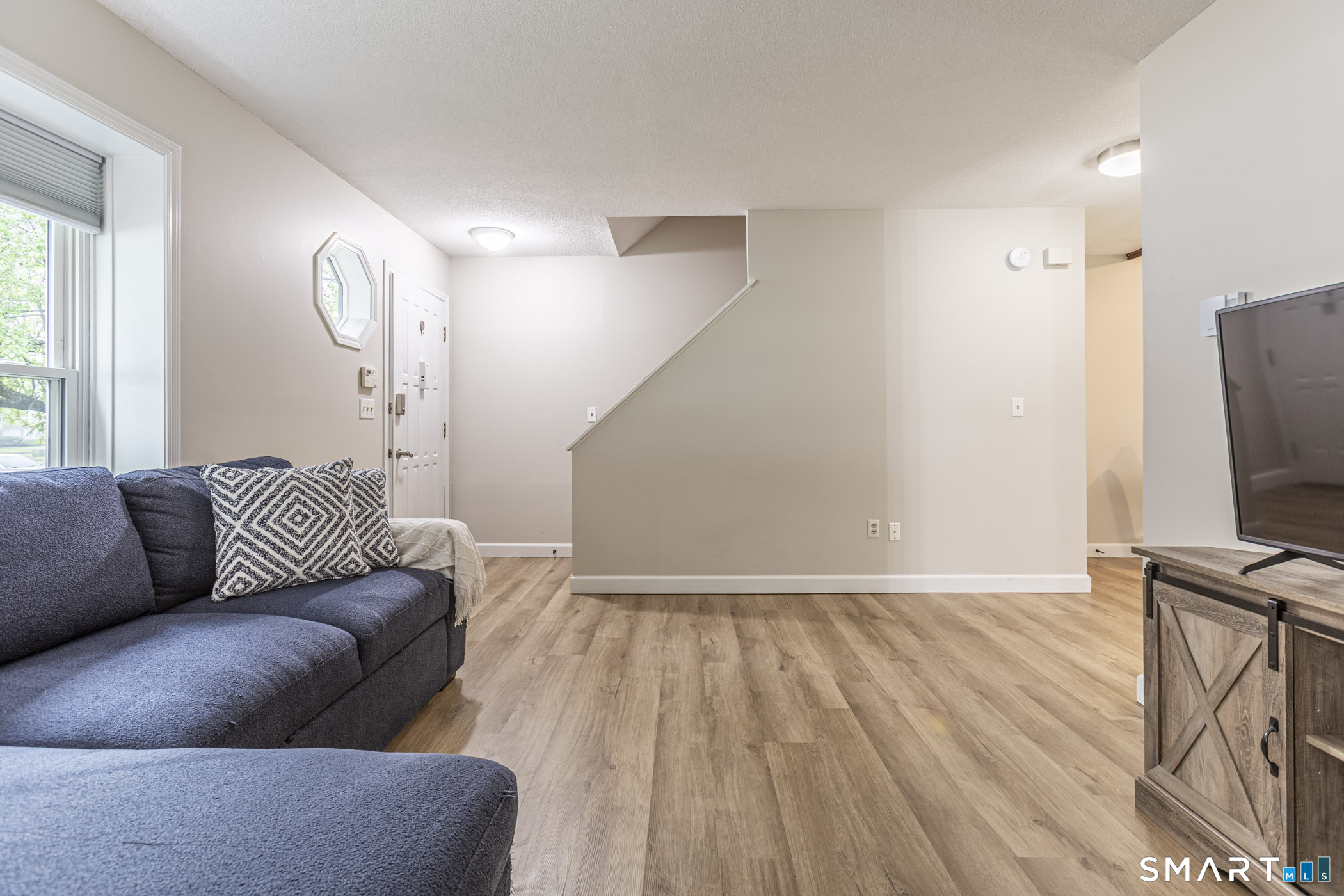1 Abbott Road 203