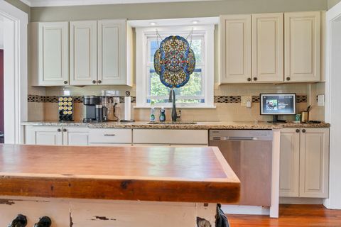 Tiny photo for 47 Phillips Street, New London, CT 06320 (MLS # 24132785)