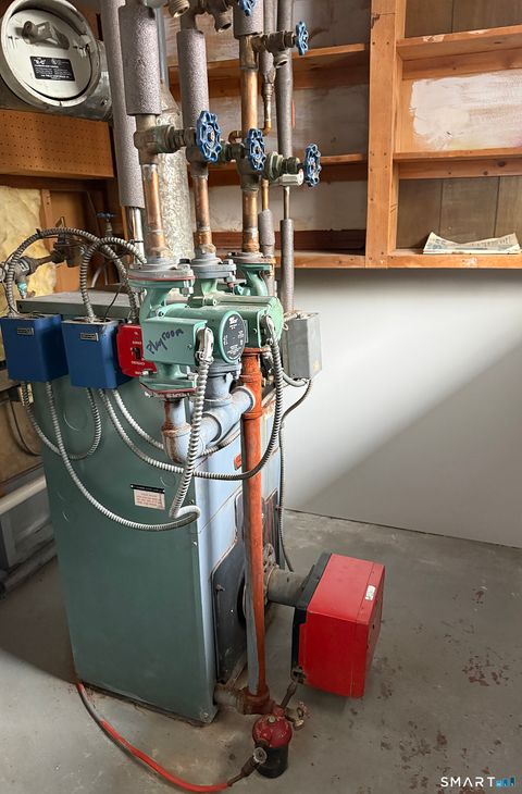 Tiny photo for 29 Middlefield Road, Oxford, CT 06478 (MLS # 24150966)