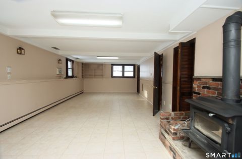 Tiny photo for 29 Middlefield Road, Oxford, CT 06478 (MLS # 24150966)