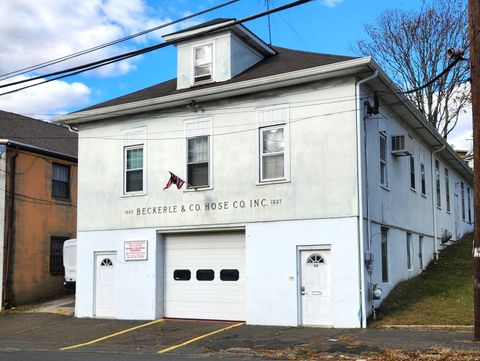 Photo of 69 Liberty Street, Danbury, CT 06810 (MLS # 24136012)