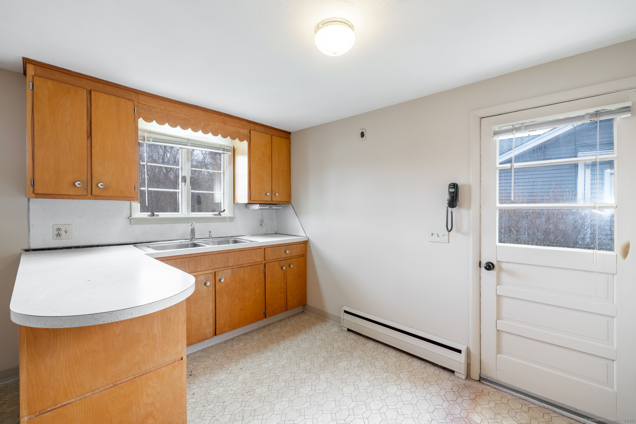 85 Bagley Terrace, Waterbury, Connecticut image 9