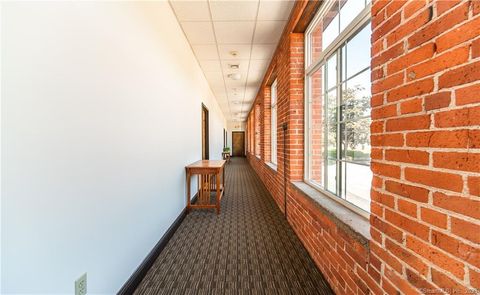 Tiny photo for 10 Summit Street #Apt. 4, East Hampton, CT 06424 (MLS # 24164126)