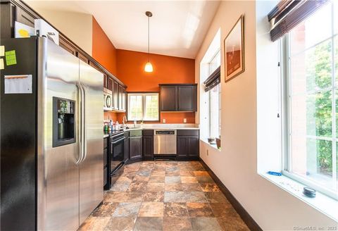 Photo of 10 Summit Street #Apt. 4, East Hampton, CT 06424 (MLS # 24164126)