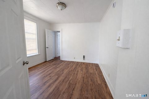 Tiny photo for 96 Franklin Street #2nd Floor, Meriden, CT 06450 (MLS # 24168170)