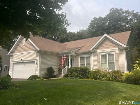 Photo of 84 Links Way #84, Oxford, CT 06478 (MLS # 24205048)
