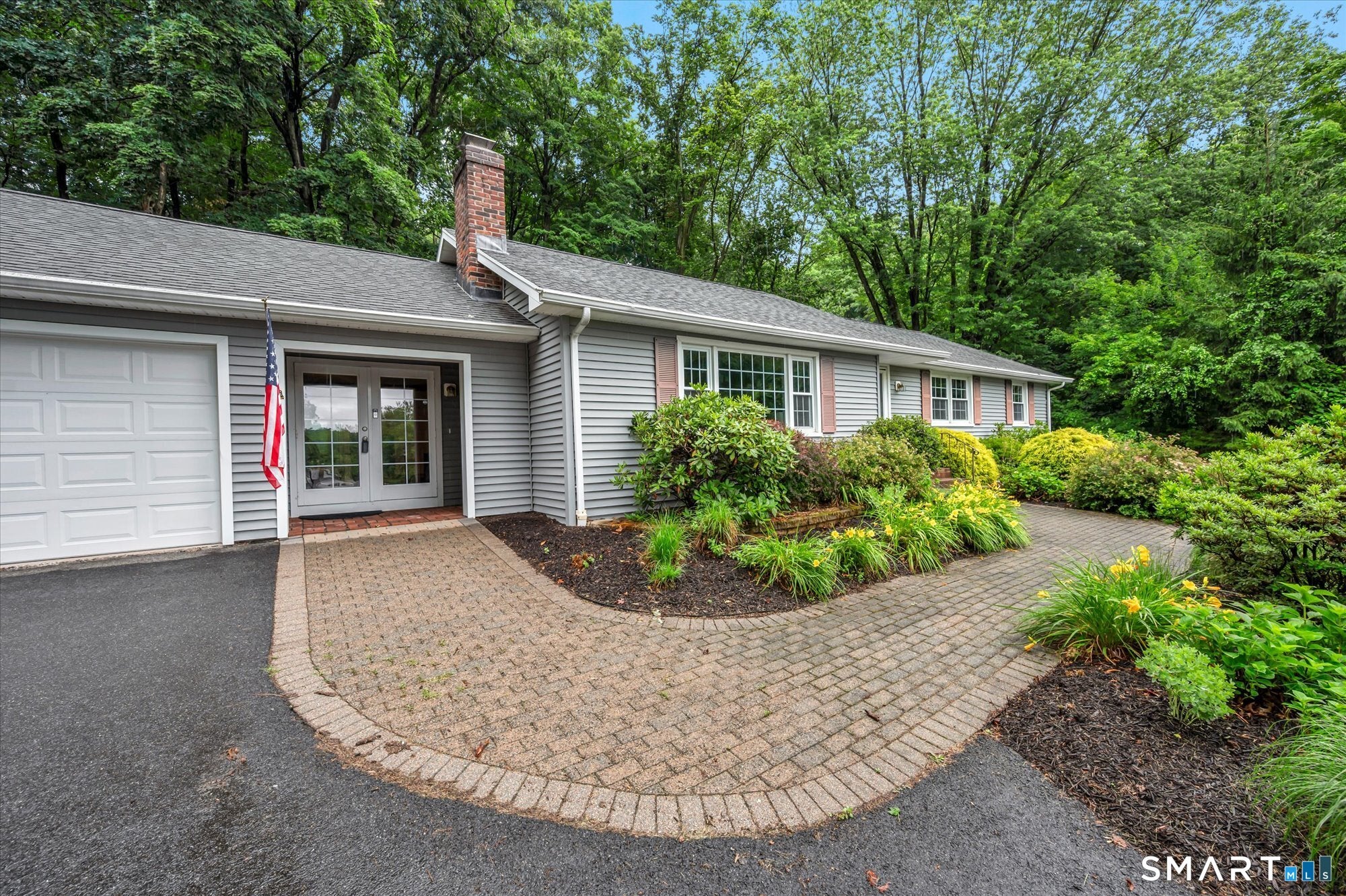 21 Lost Brook Lane