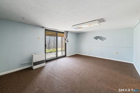 Tiny photo for 132 Farmington Chase Crescent #132, Farmington, CT 06032 (MLS # 24164567)