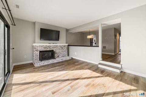 Tiny photo for 132 Farmington Chase Crescent #132, Farmington, CT 06032 (MLS # 24164567)