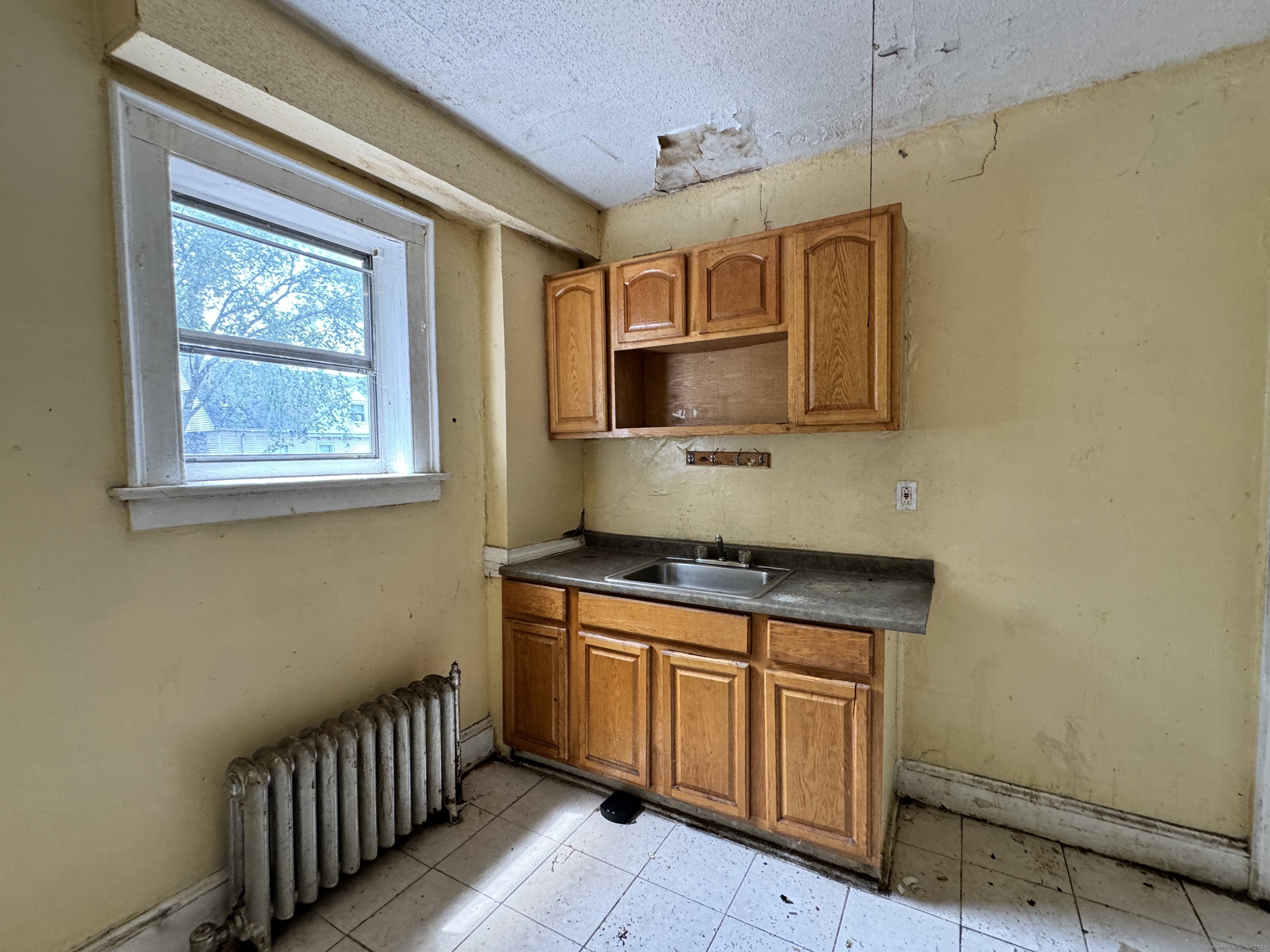 252 Sisson Avenue