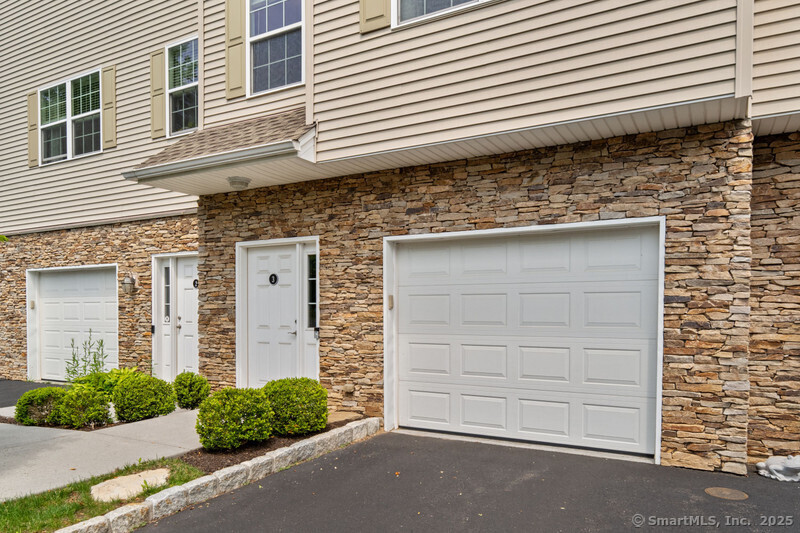 3 Riverview Court 3