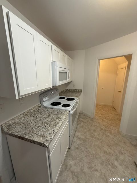 Tiny photo for 1 Farnsworth Street #1, New London, CT 06320 (MLS # 24155324)