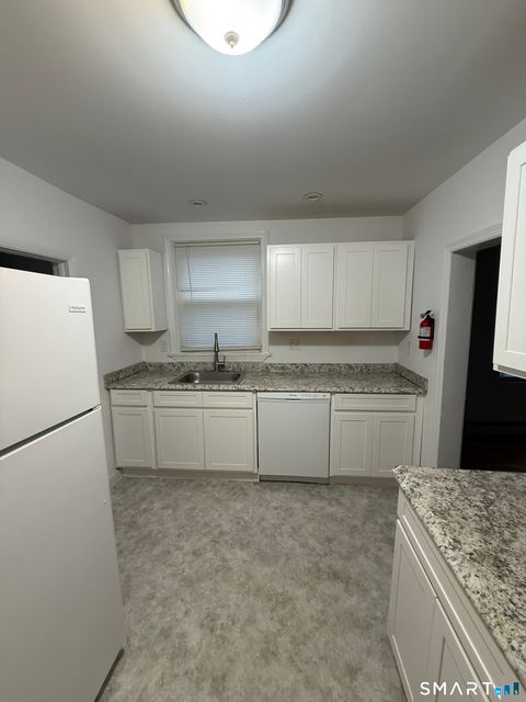 Tiny photo for 1 Farnsworth Street #1, New London, CT 06320 (MLS # 24155324)