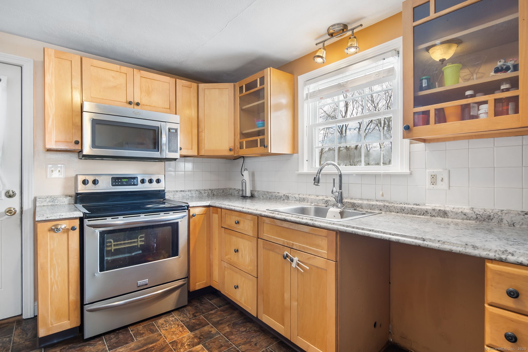 53 Russwin Road, New Britain, Connecticut image 7