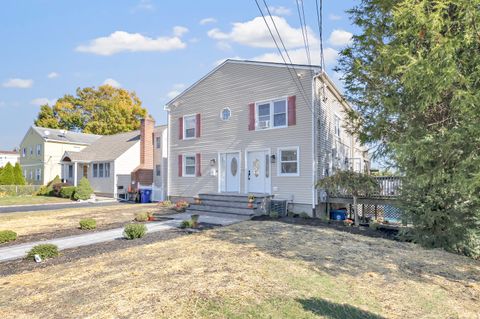 Tiny photo for 14 Fairview Avenue #B, Norwalk, CT 06450 (MLS # 24135970)