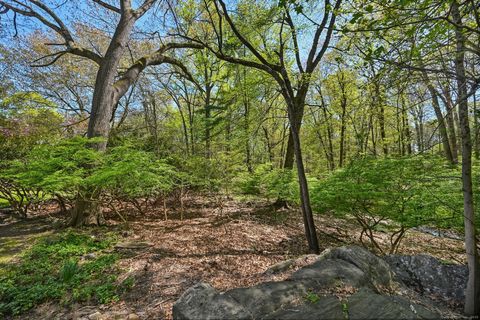 36 Rayfield Road Westport CT 06880