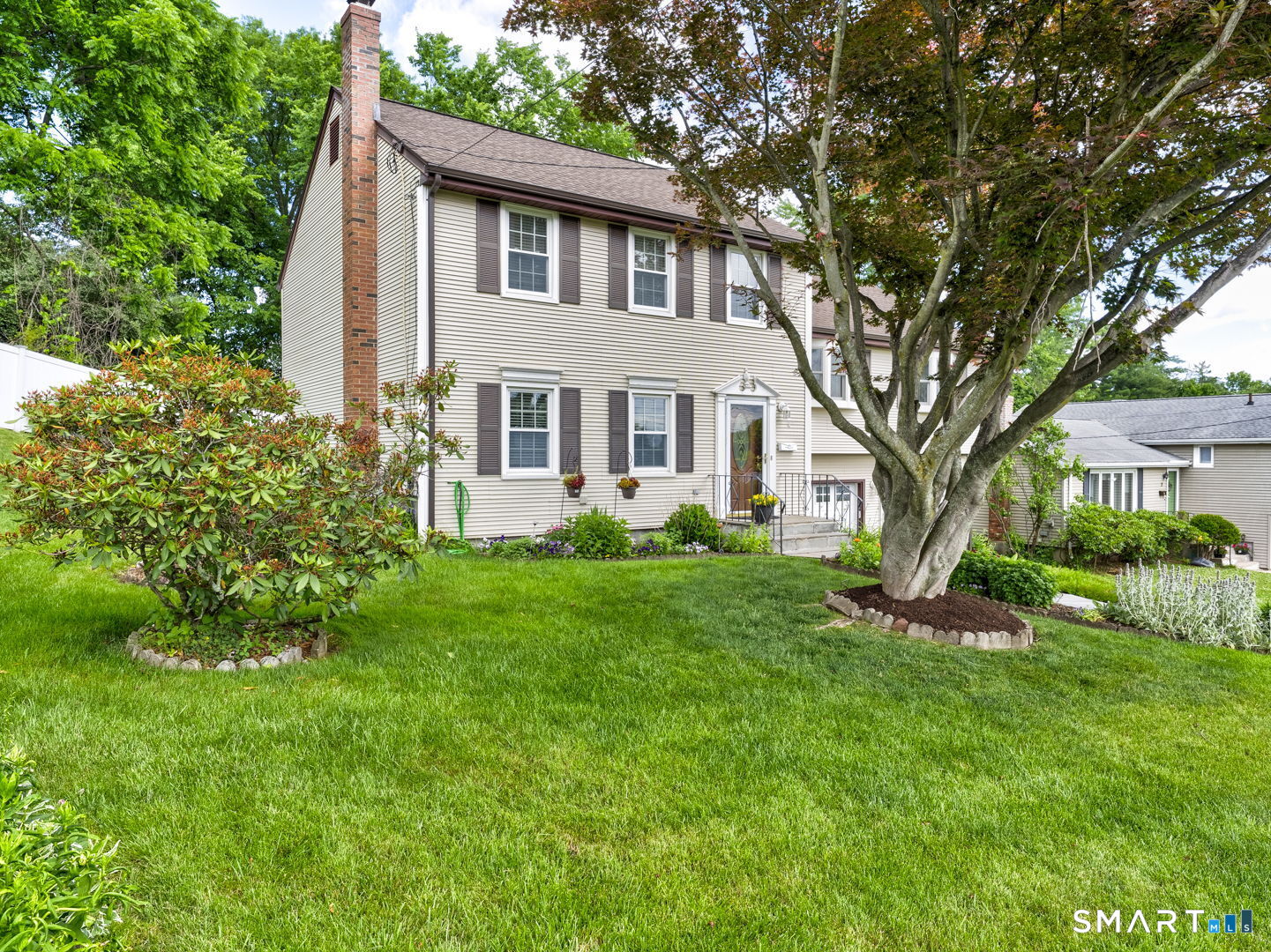 4 Lee Circle