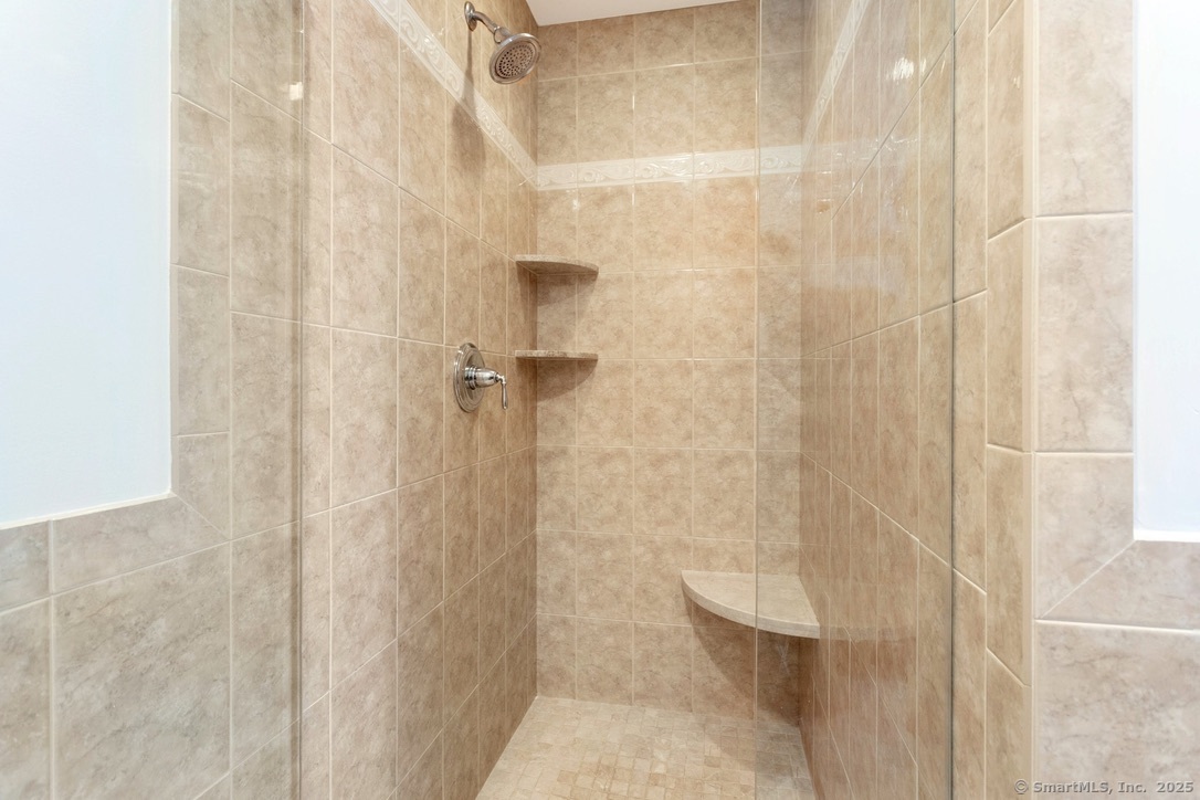 Stamford, Connecticut 06907, United States, 6 Bedrooms Bedrooms, ,6 BathroomsBathrooms,Residential,Active,199146