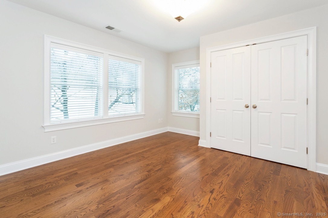 Stamford, Connecticut 06907, United States, 6 Bedrooms Bedrooms, ,6 BathroomsBathrooms,Residential,Active,199146