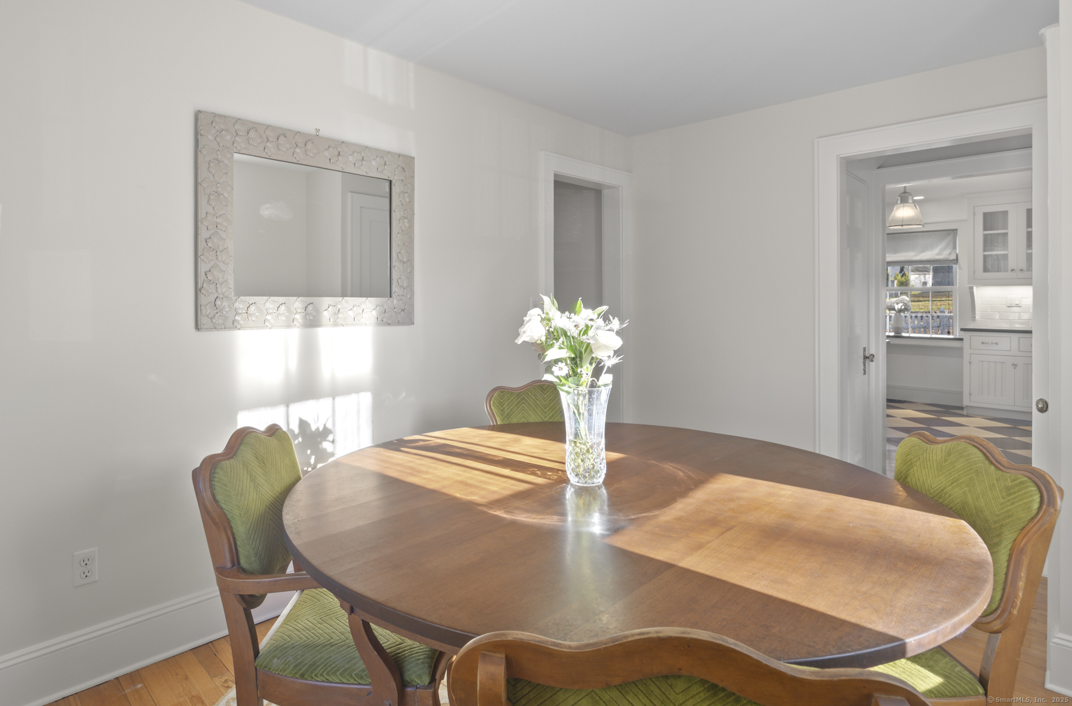 Ridgefield, Connecticut 06877, United States, 2 Bedrooms Bedrooms, ,2 BathroomsBathrooms,Residential,Coming Soon,238641