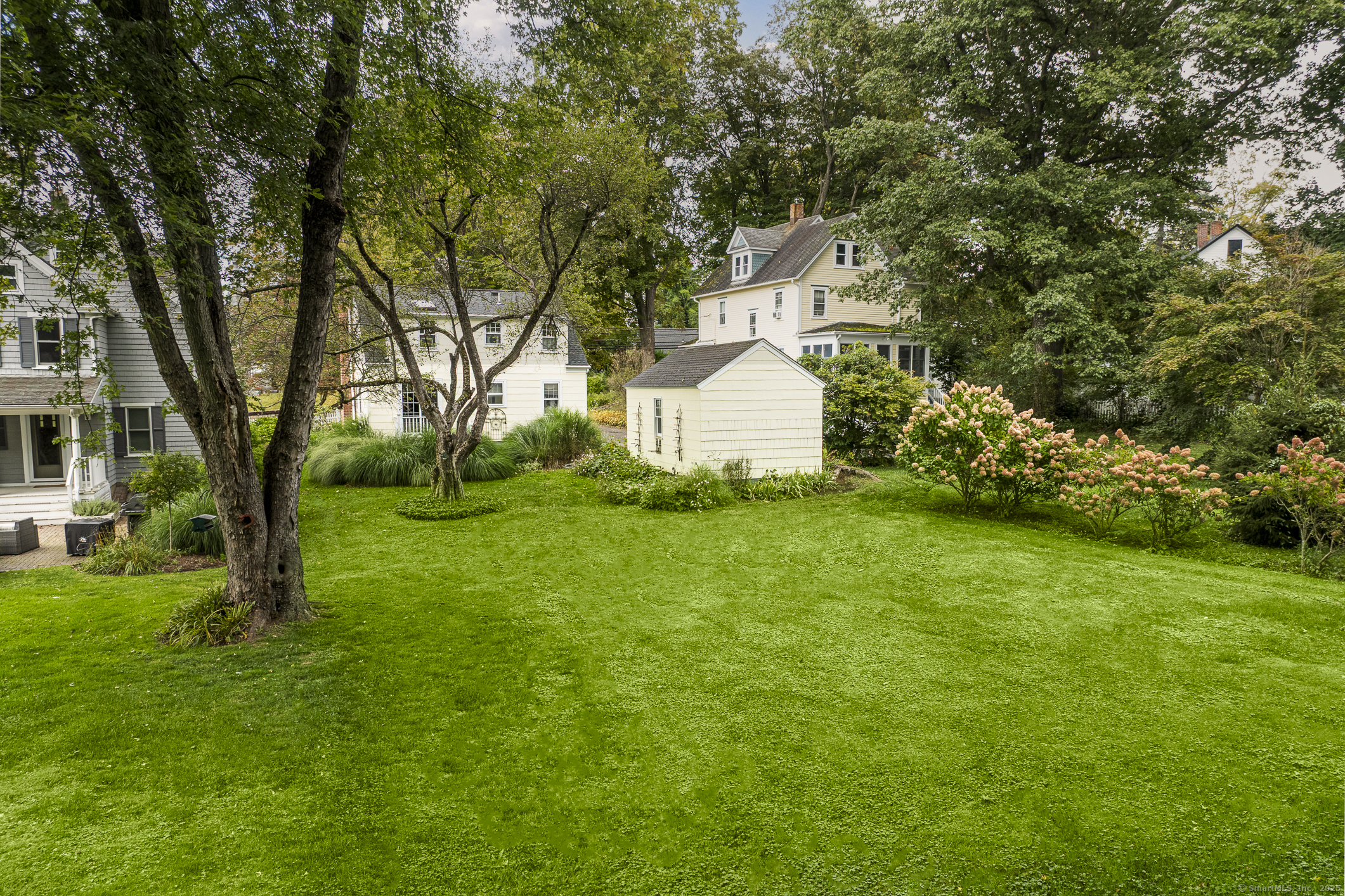 Ridgefield, Connecticut 06877, United States, 2 Bedrooms Bedrooms, ,2 BathroomsBathrooms,Residential,Coming Soon,238641