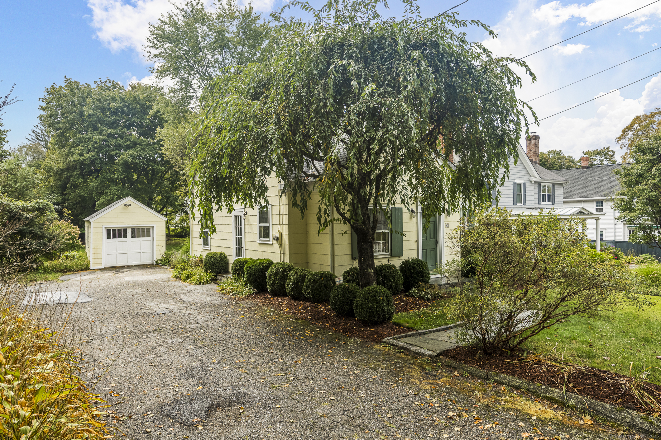 Ridgefield, Connecticut 06877, United States, 2 Bedrooms Bedrooms, ,2 BathroomsBathrooms,Residential,Coming Soon,238641