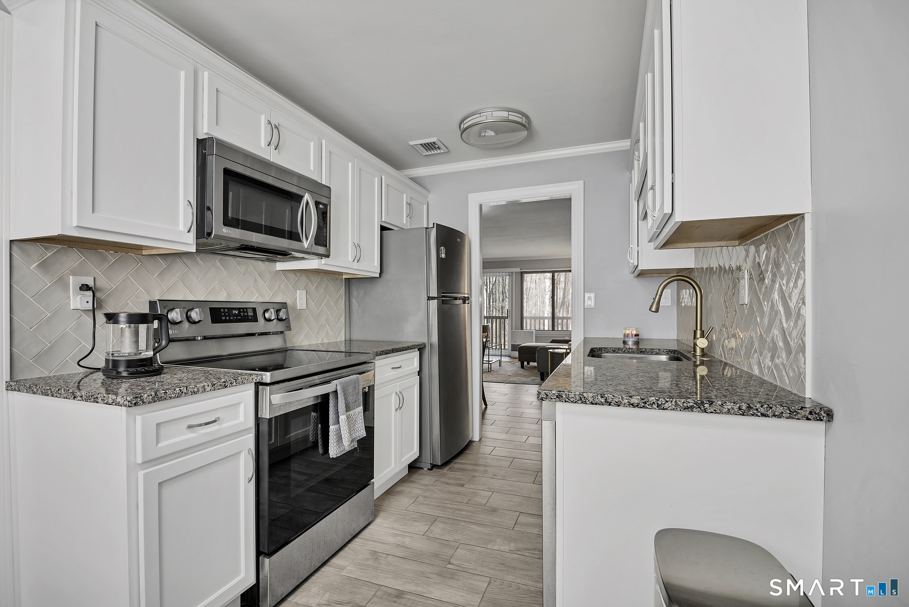 21 Hawthorn Court 21