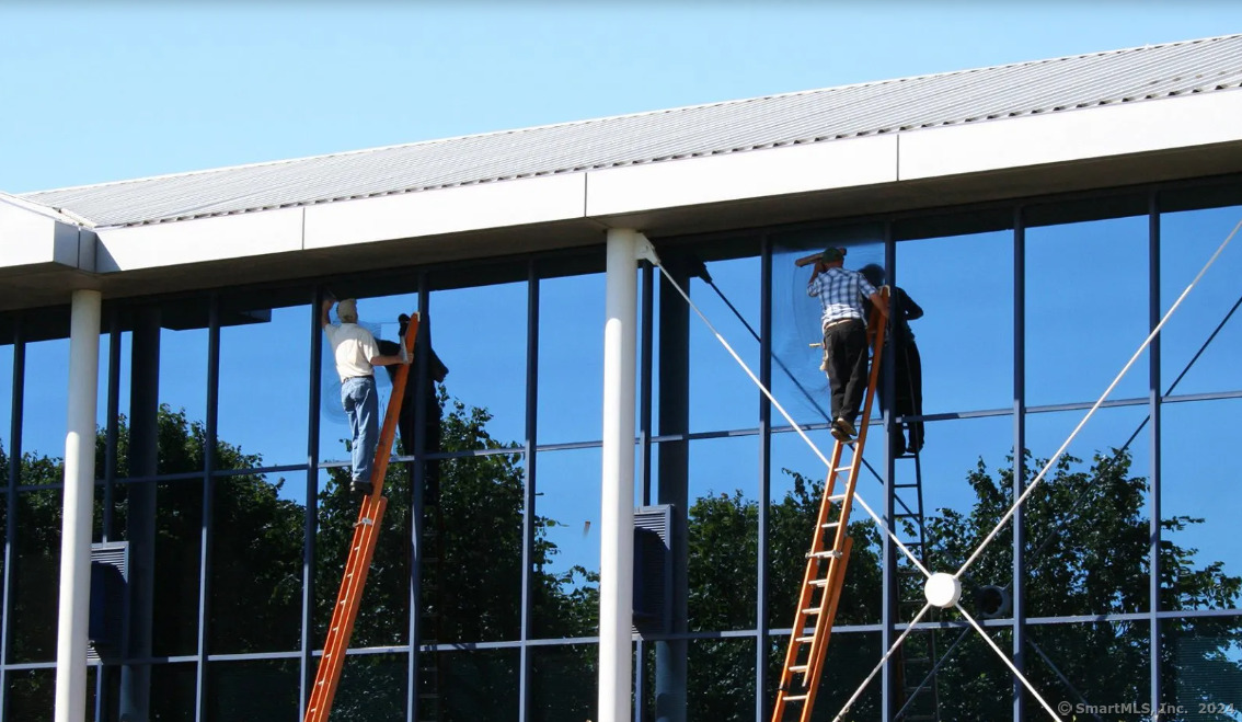 Plainville, Connecticut 06062, United States, ,Commercial,Active,48989