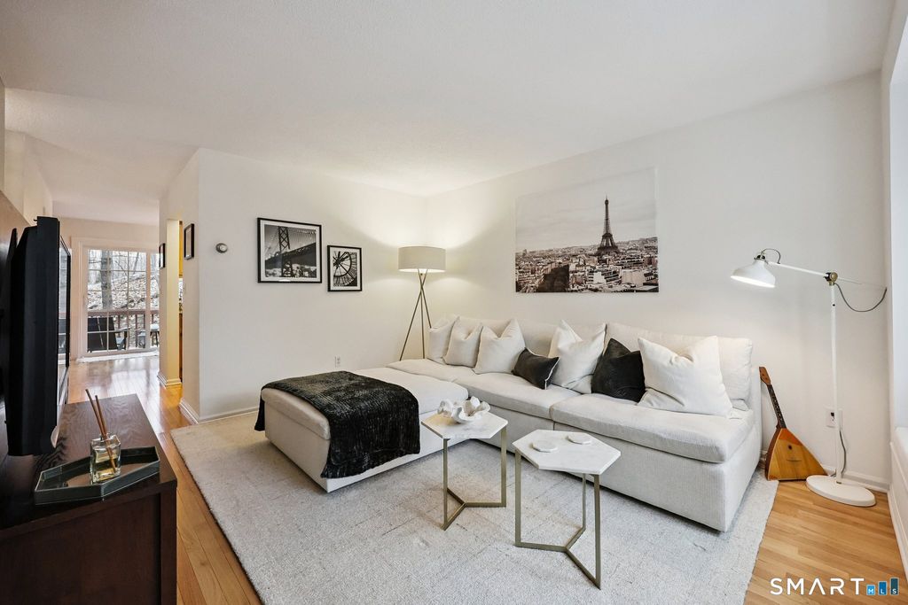 Photo of 380 Hitchcock Road #198, Waterbury, CT 06705 (MLS # 24157336)