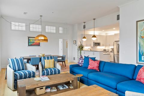 60 Willow Street 205 Stonington CT 06355