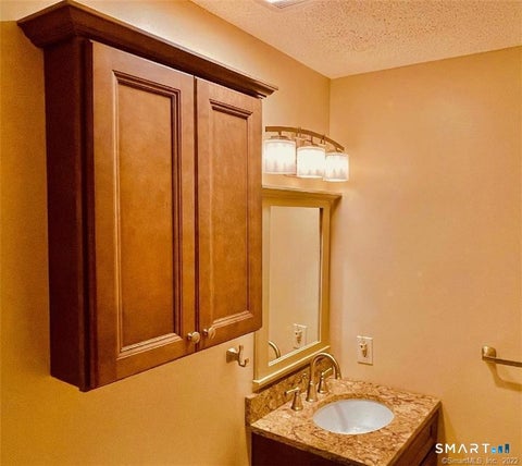 Tiny photo for 220 Main Street #10E, New Hartford, CT 06057 (MLS # 24215959)