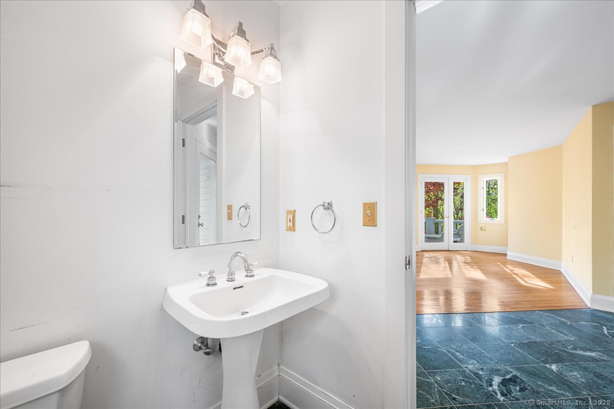 86 Lynn Road, Essex, Connecticut image 23