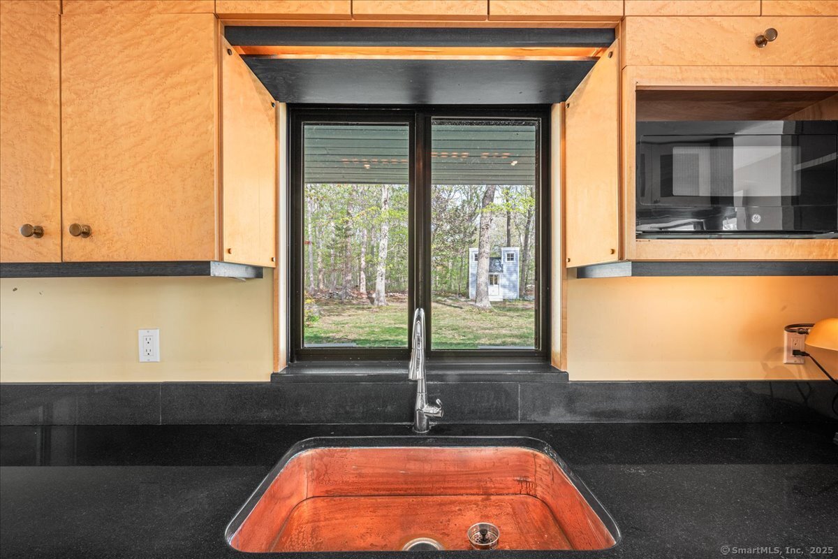86 Lynn Road, Essex, Connecticut image 10