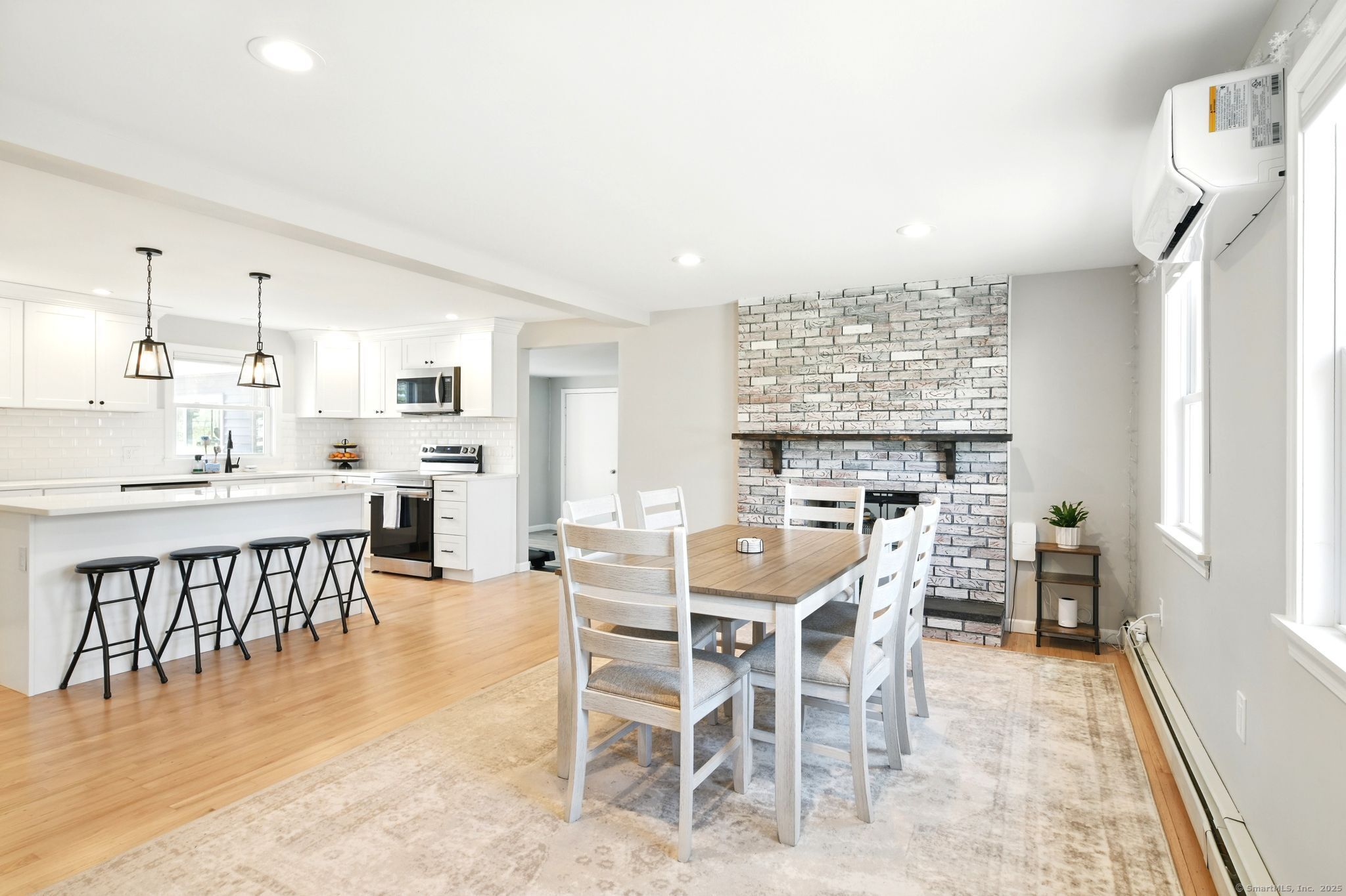 31 Locke Drive, Enfield, Connecticut image 11