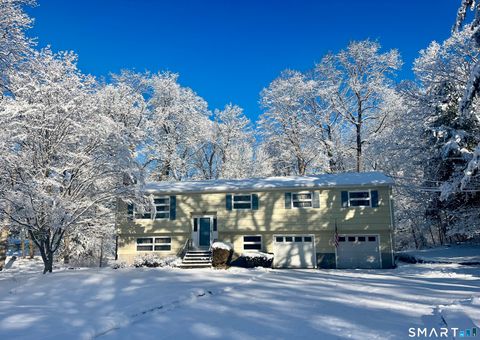 Photo of 71 Laurel Wood Drive, Shelton, CT 06484 (MLS # 24149806)