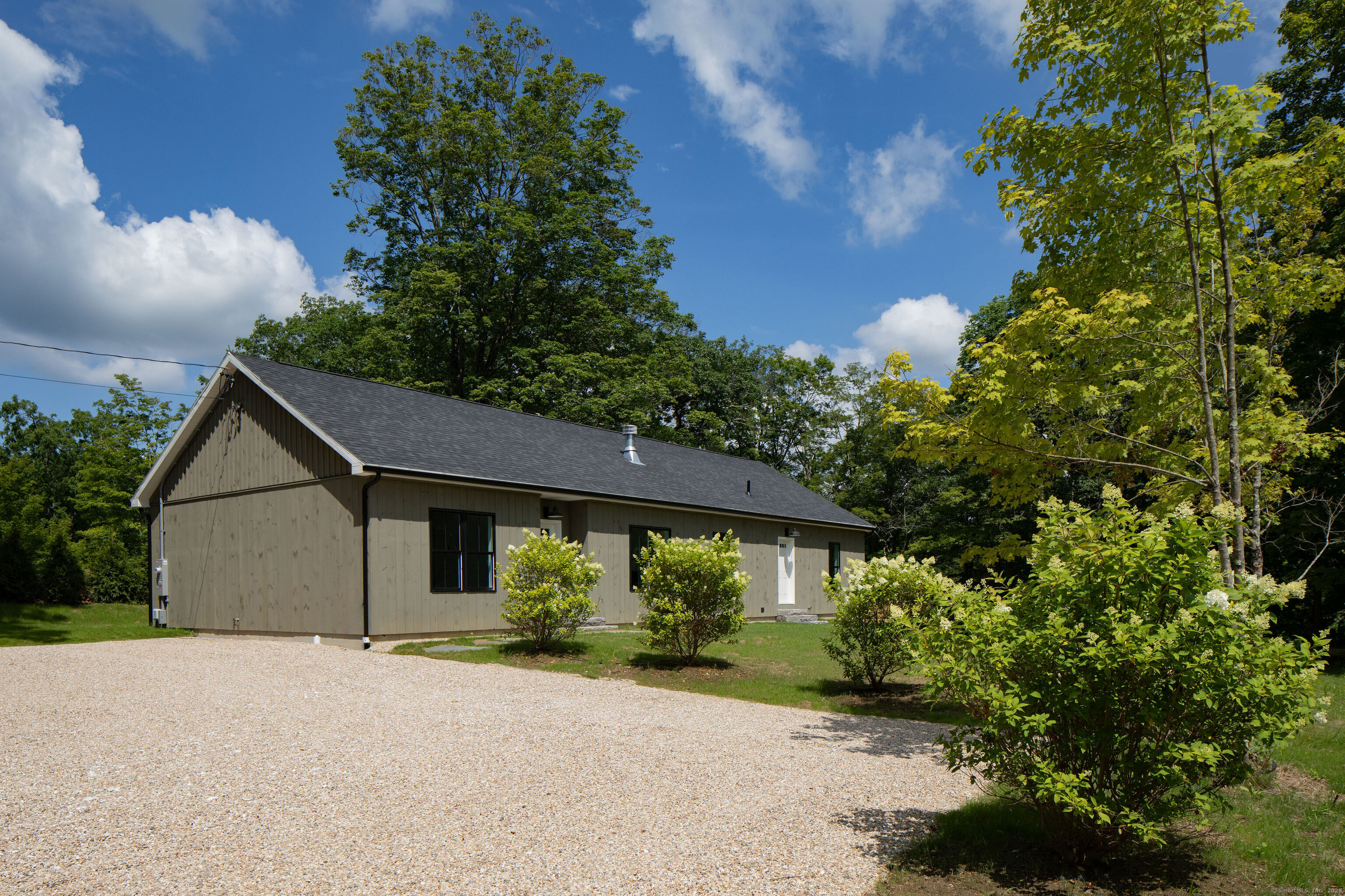 188 Farnum Road