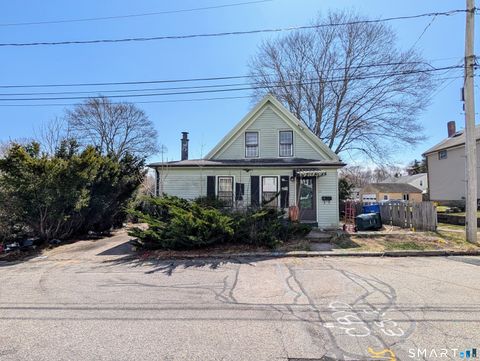 Photo of 15 Walnut Street, Stonington, CT 06379 (MLS # 24165352)