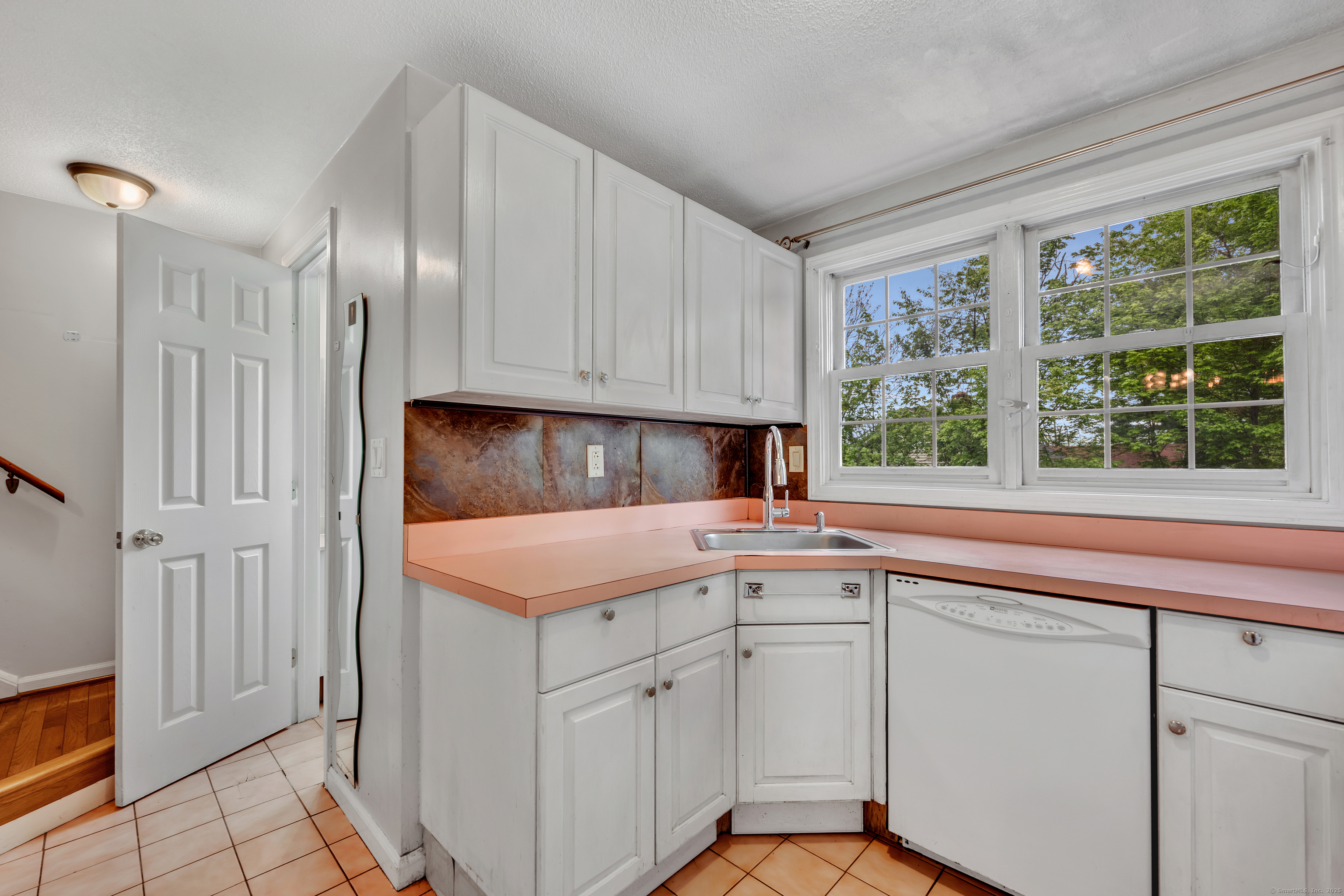 718 Broad Street #7B, Meriden, Connecticut image 9