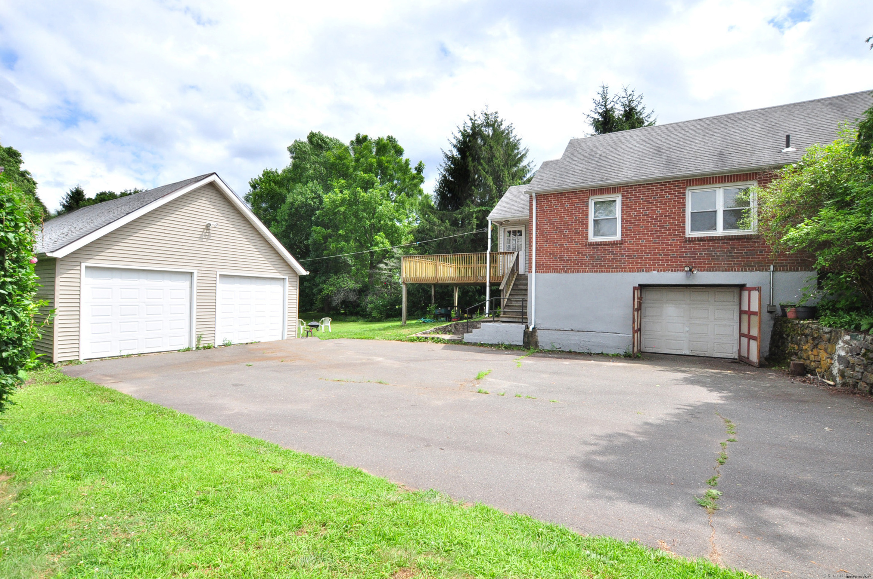 433 Farmington Avenue
