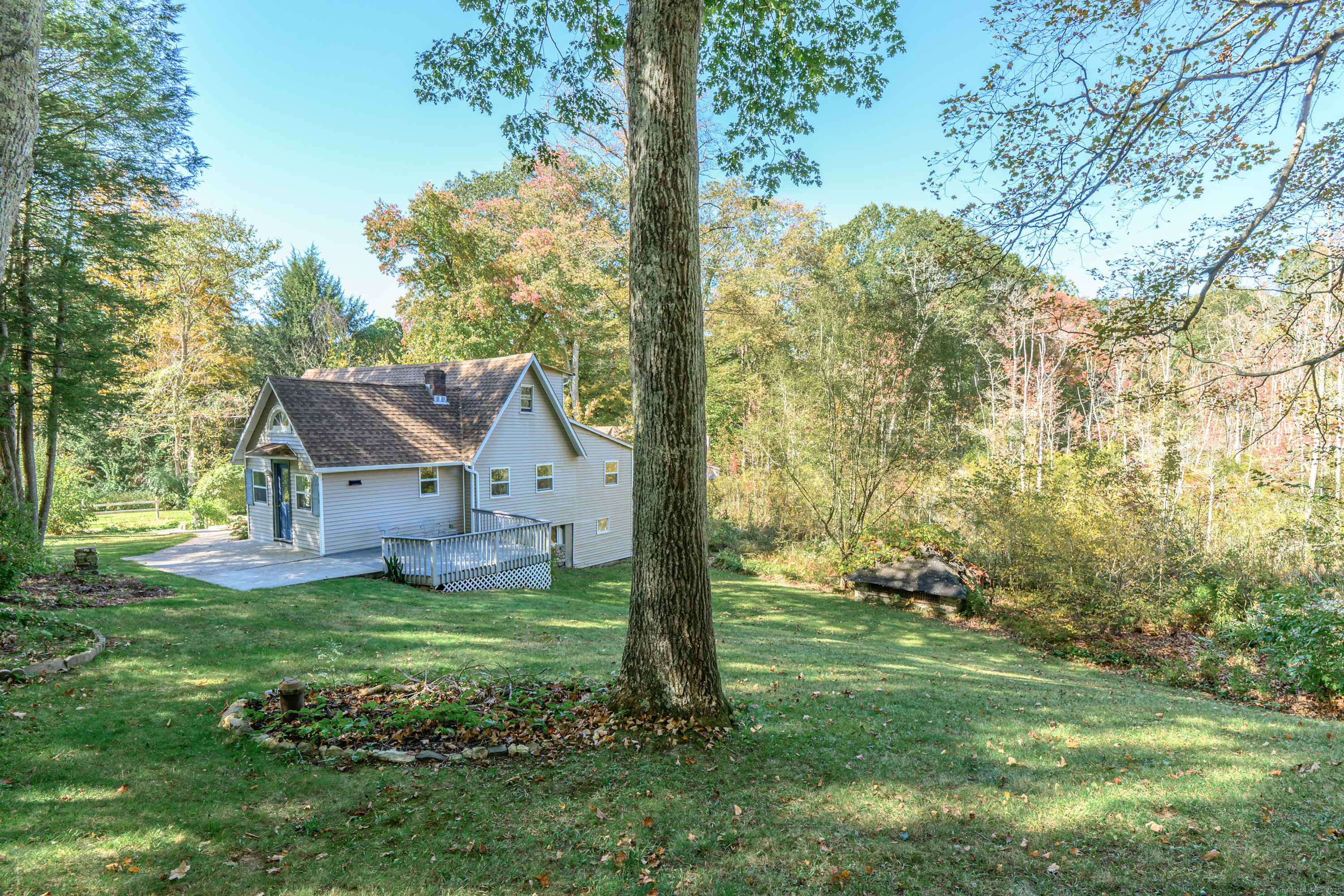 81 Picketts Ridge Road