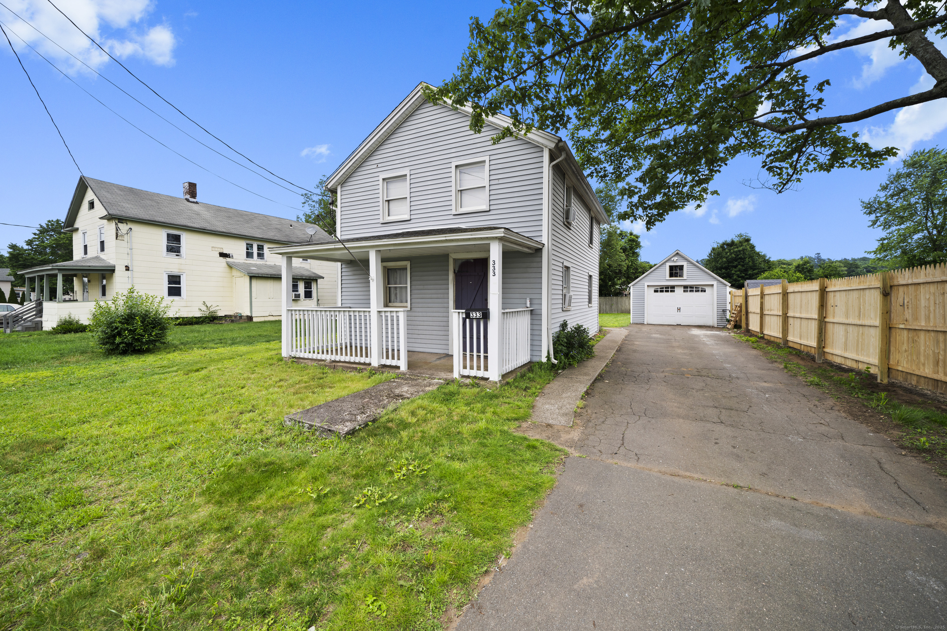 Property for Sale at N Cherry St Extension, Wallingford, Connecticut - Bedrooms: 2 
Bathrooms: 1 
Rooms: 5  - $249,900