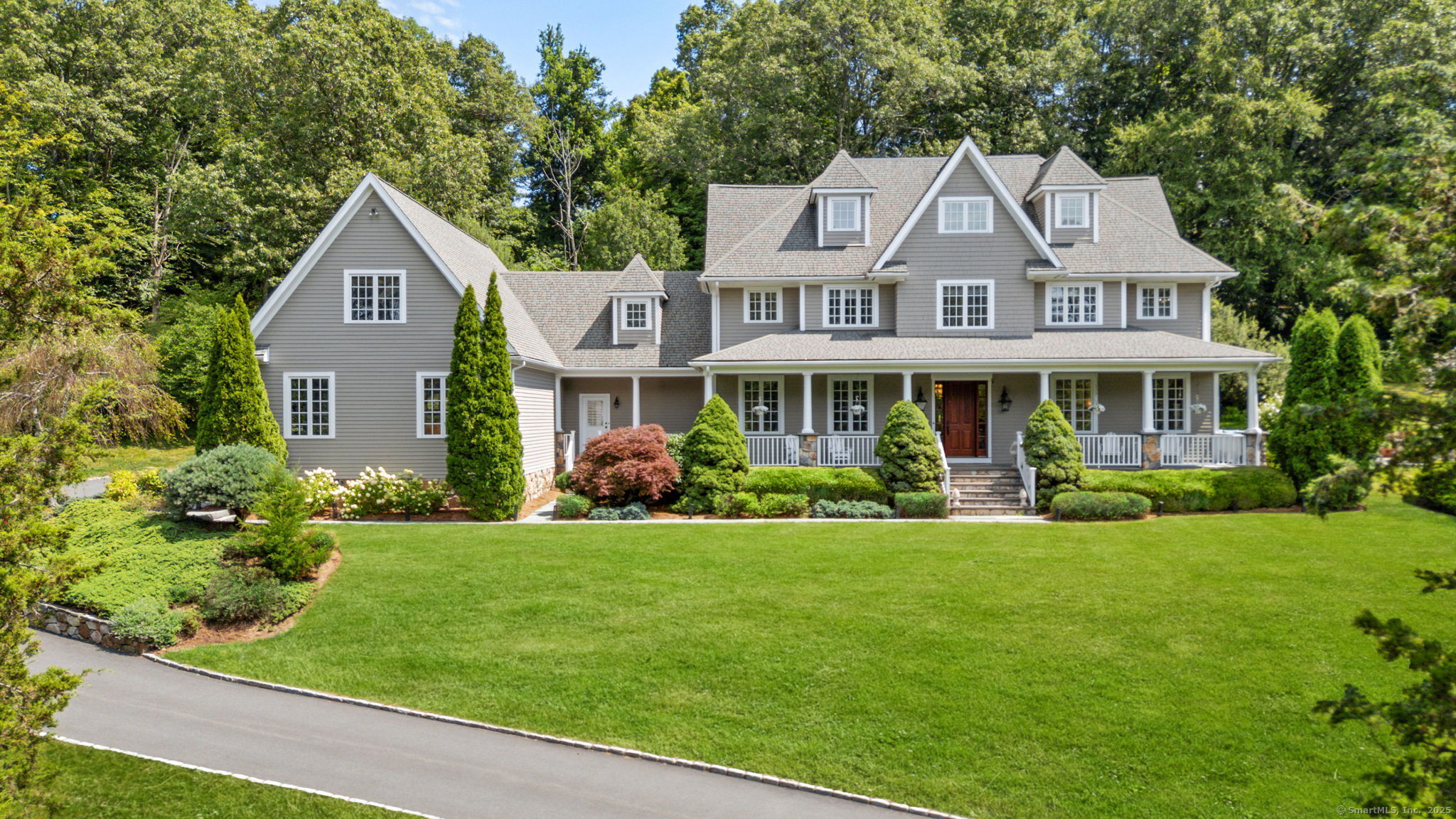 2 Longwood Drive