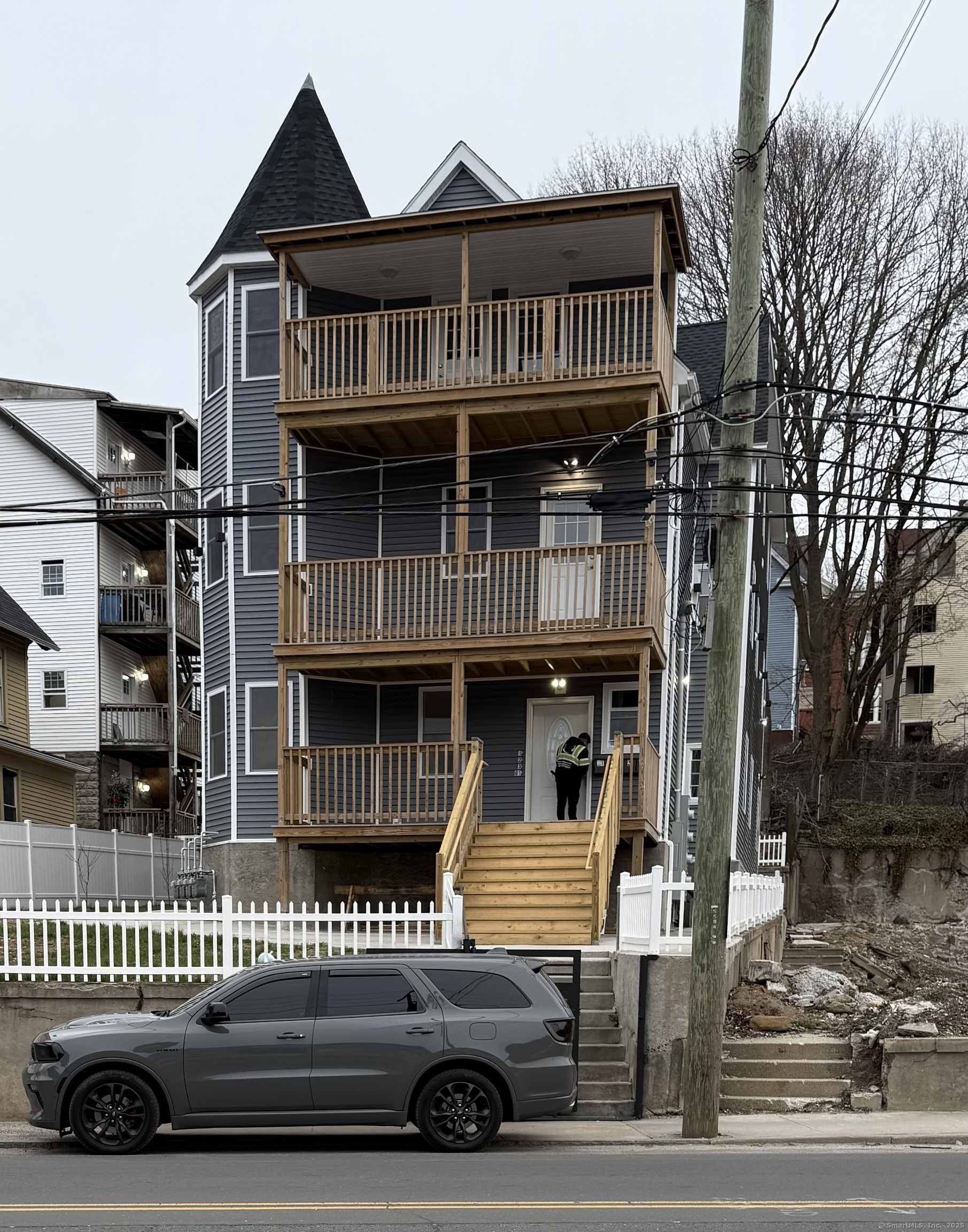 975 North Main Street
