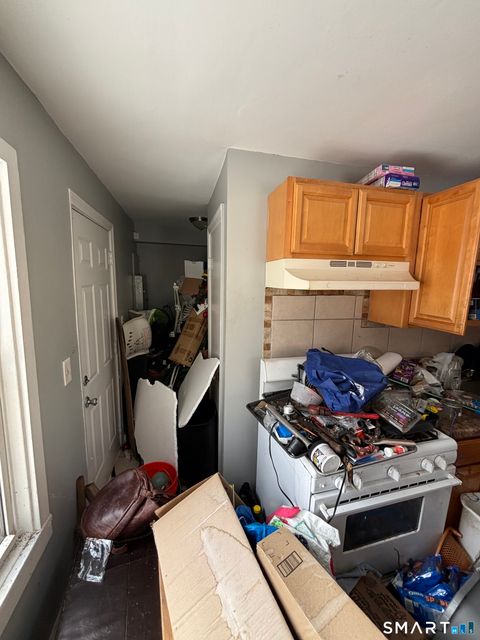 Tiny photo for 13 Valley Place N, New Haven, CT 06515 (MLS # 24145202)