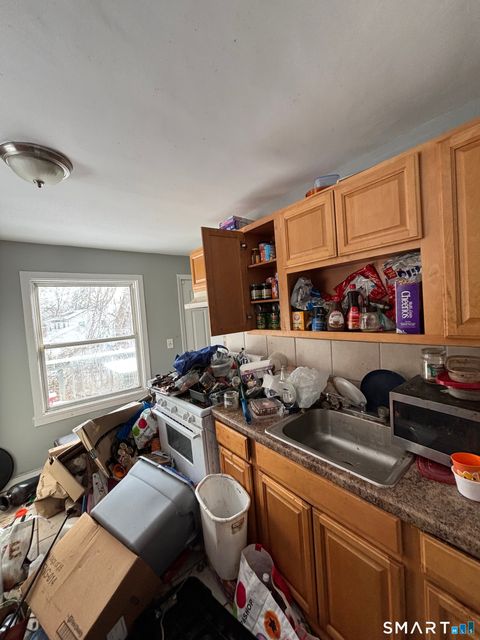Tiny photo for 13 Valley Place N, New Haven, CT 06515 (MLS # 24145202)
