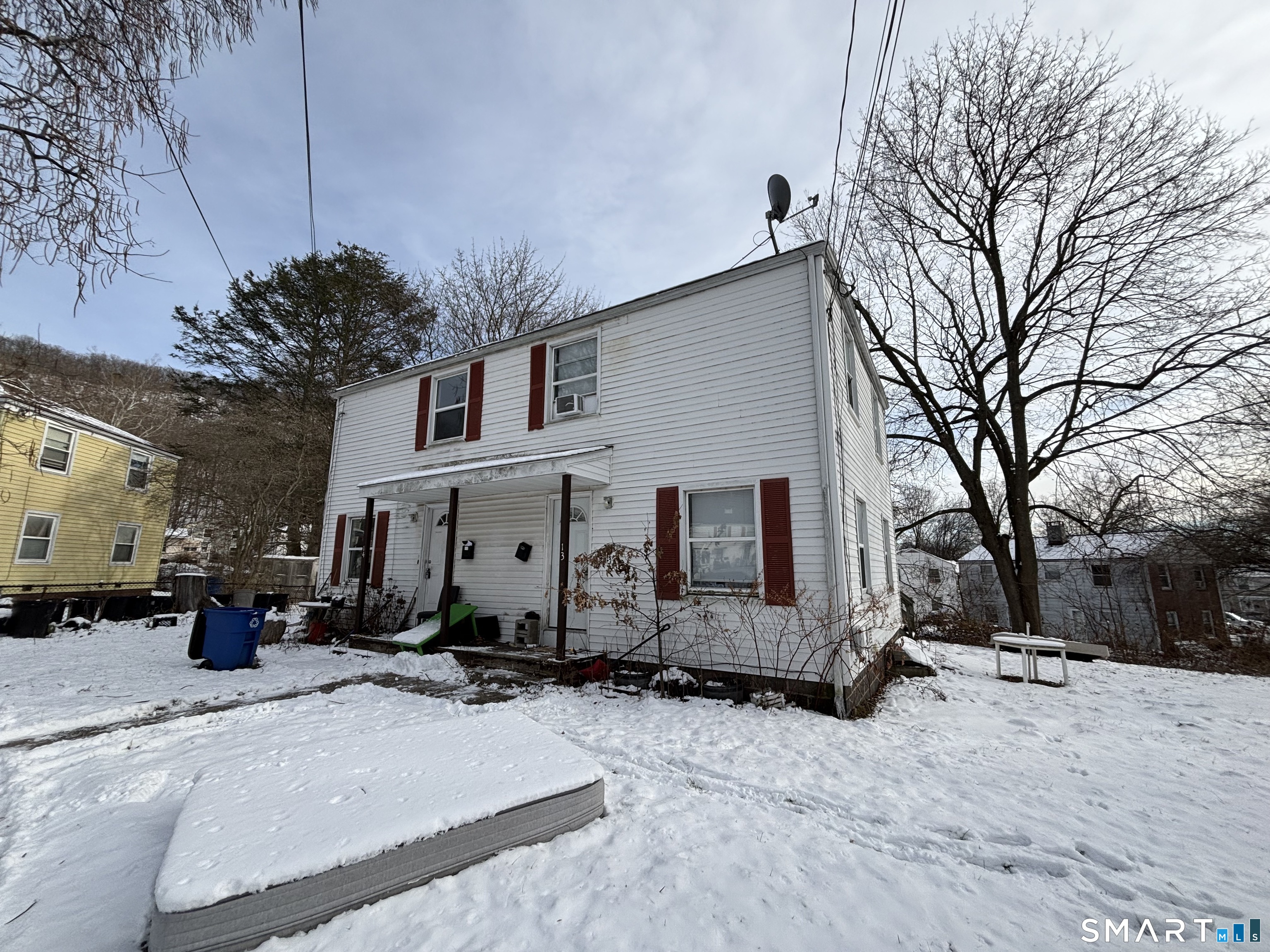 13 Valley Place North