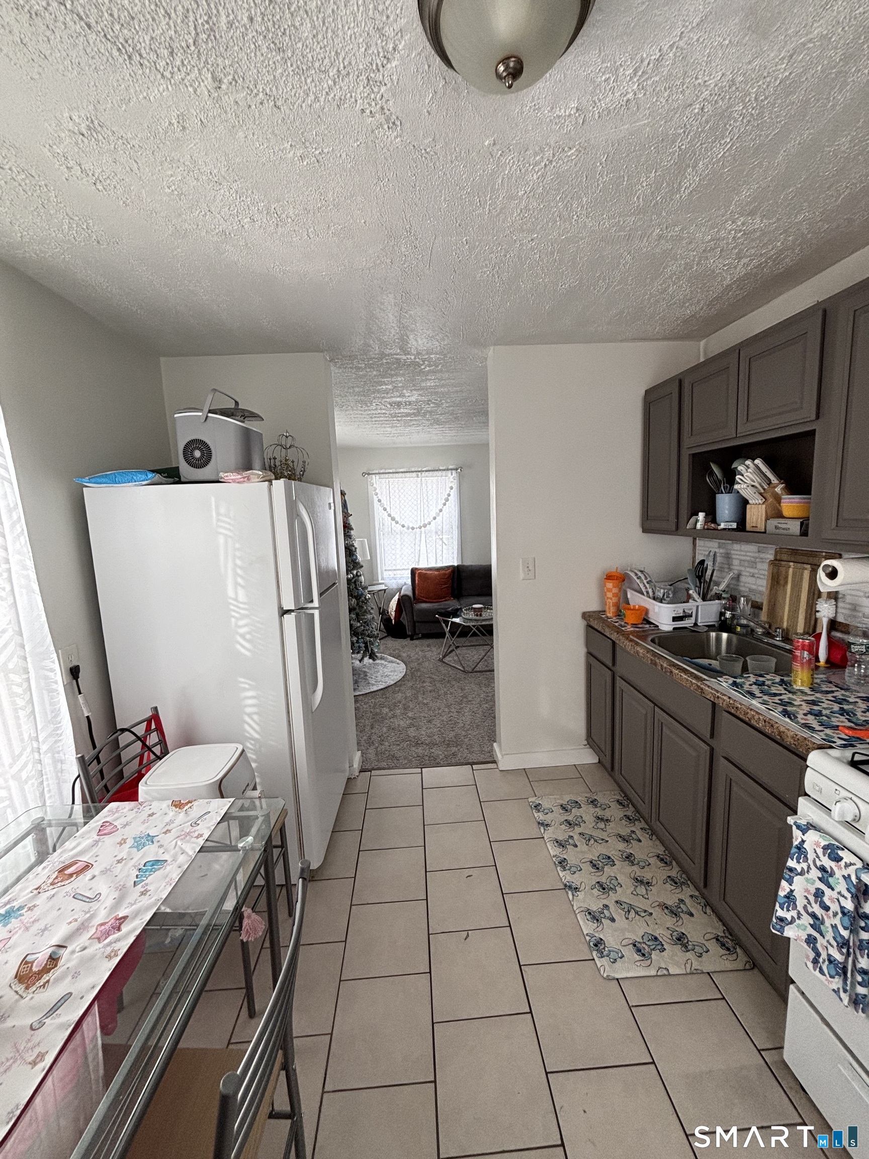 13 Valley Place North