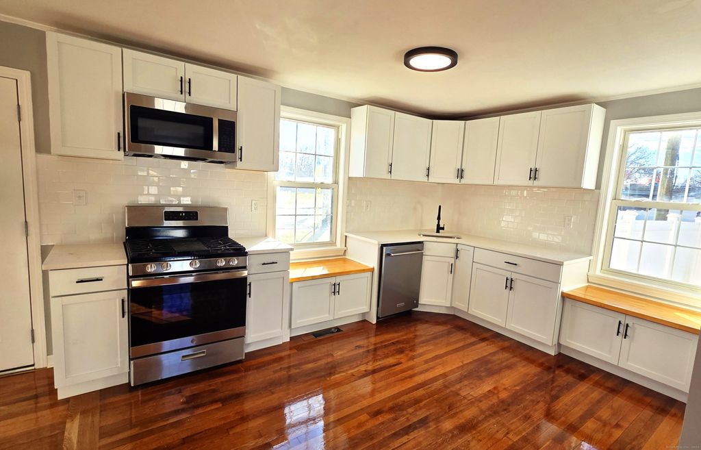 Photo of 60 Maple Street, East Hartford, CT 06118 (MLS # 24143342)