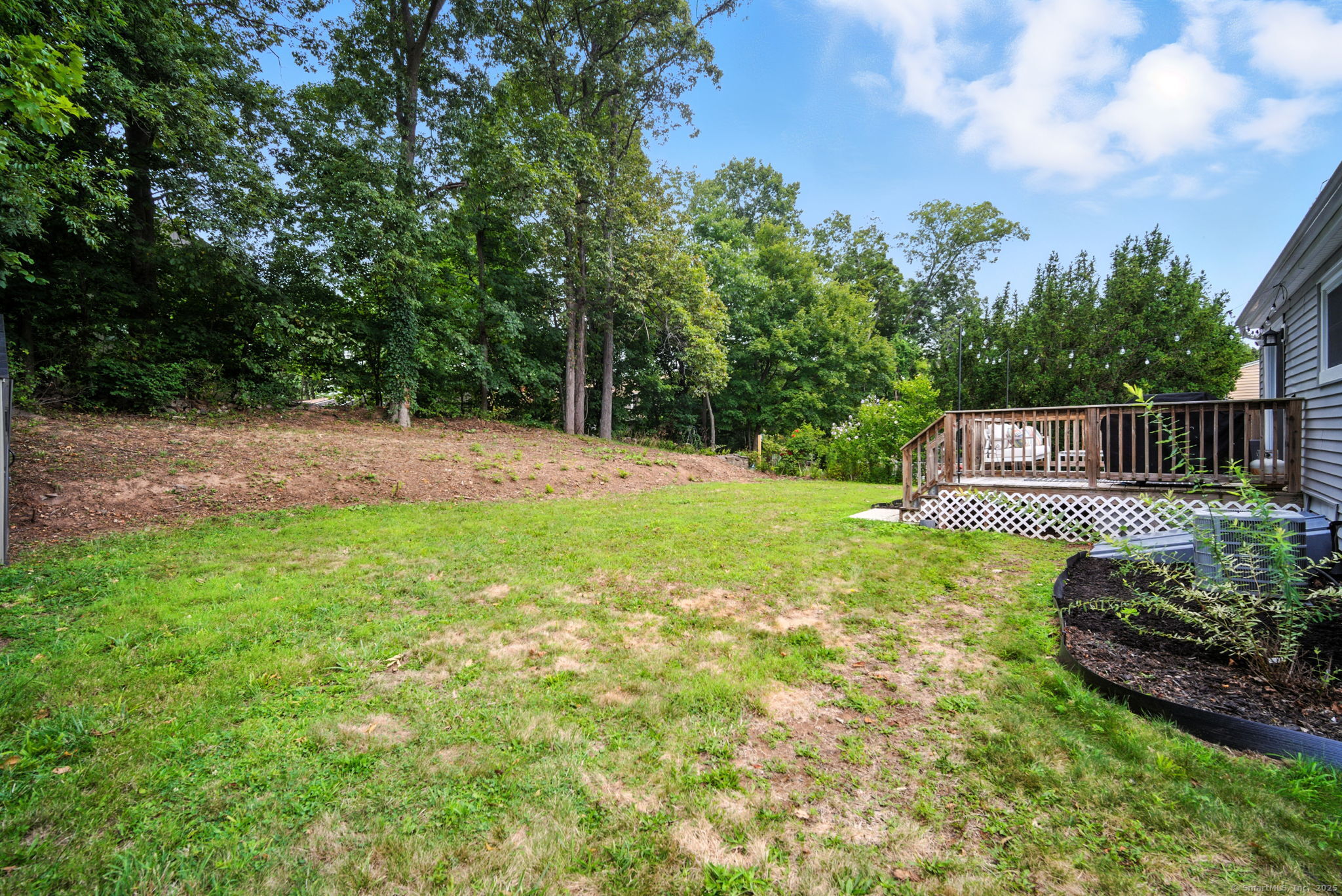 New Britain, Connecticut 06053, United States, 2 Bedrooms Bedrooms, ,2 BathroomsBathrooms,Residential,Pending,200021